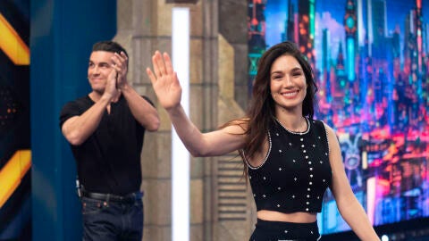 Disfruta de la entrevista completa a Mario Casas y Mariela Garriga en El Hormiguero