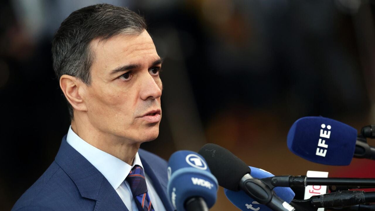 Sánchez resalta la apuesta de España por las energías renovables y autóctonas: "No es el petróleo ni el gas, es el sol y es el viento"