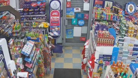 Ladr&oacute;n se queda encerrado en la tienda