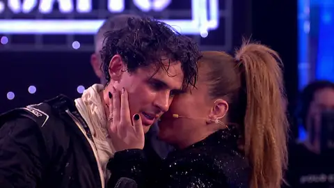 La emoción de María José Campanario ante las palabras de Daniel Illescas: “Eres un gran compañero” La emoción de María José Campanario ante las palabras de Daniel Illescas: “Eres un gran compañero”