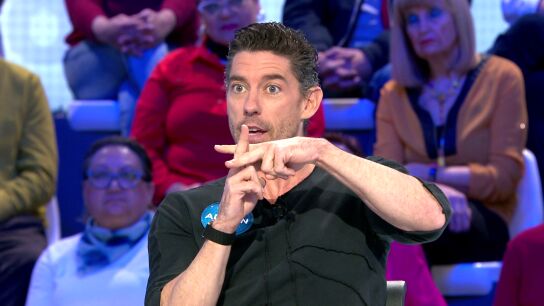 El pasado desconocido de Adri&aacute;n Lastra... &iexcl;con la nataci&oacute;n sincronizada!: as&iacute; lo recuerda en Pasapalabra