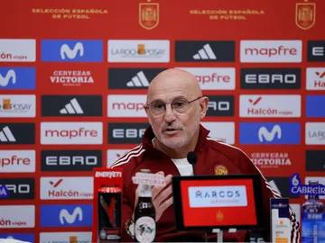 Luis de la Fuente, en la rueda de prensa en Las Rozas Luis de la Fuente, en la rueda de prensa en Las Rozas