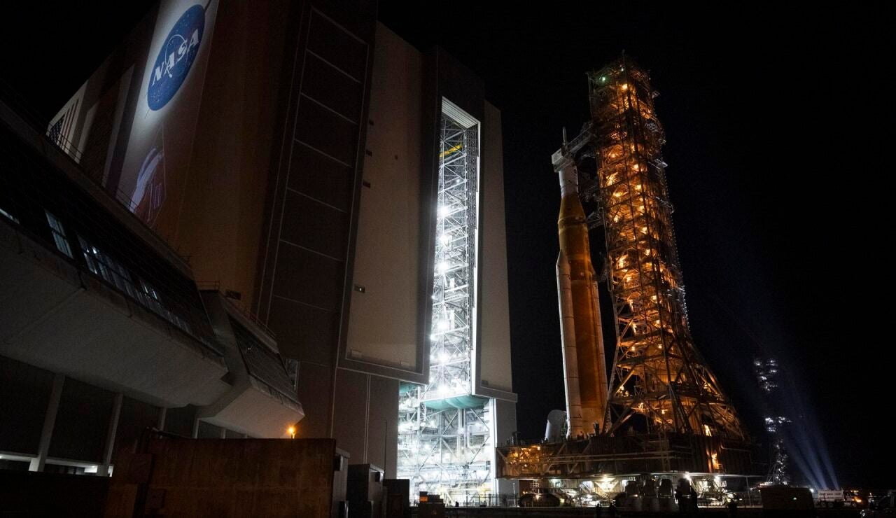 Cohete de la misi&oacute;n Artemis II