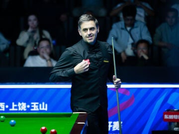 Ronnie O'Sullivan, en acci&oacute;n durante el World Open Snooker 2026 en el Yushan Sports Center