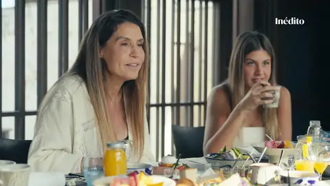 El zasca de Joaquín a Susana: “Cómo vas a envejecer si se va a caer el mueble de las cremas que tienes” El zasca de Joaquín a Susana: “Cómo vas a envejecer si se va a caer el mueble de las cremas que tienes”