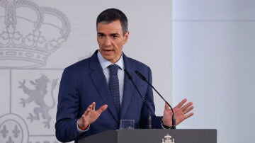 El presidente del Gobierno, Pedro S&aacute;nchez, durante su comparecencia este viernes tras finalizar la reuni&oacute;n del Consejo de Ministros extraordinario en la Moncloa. 