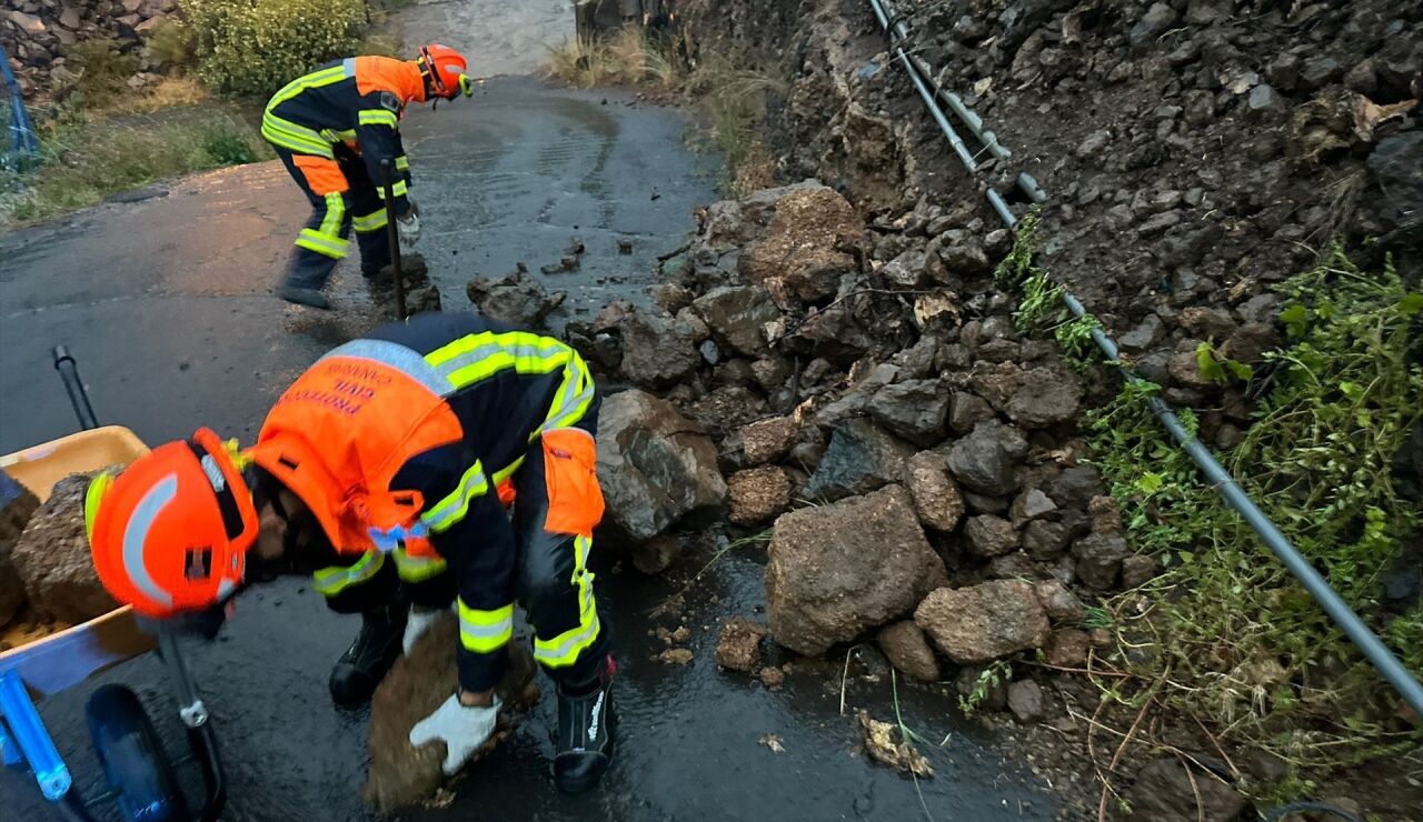 Desprendimiento de piedras en Tenerife por 'Therese'
