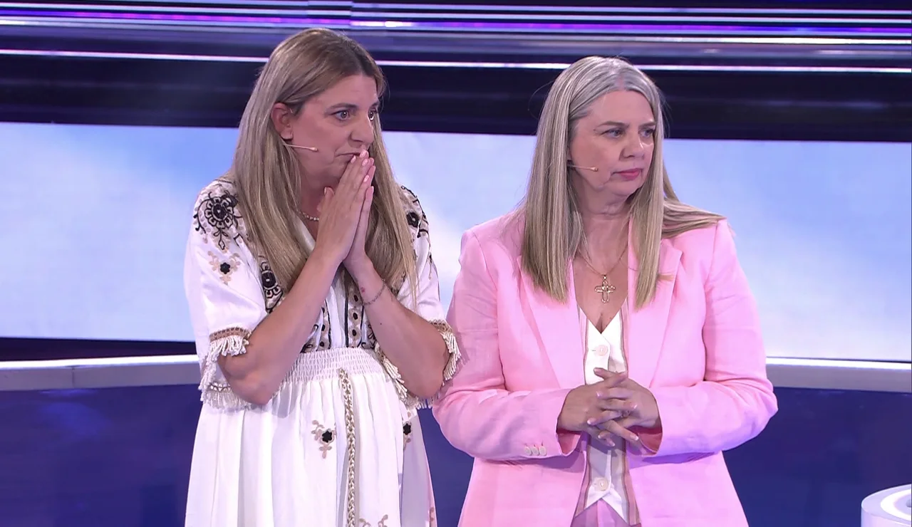 María Jose y Nuria, concursantes de Atrapa un millón