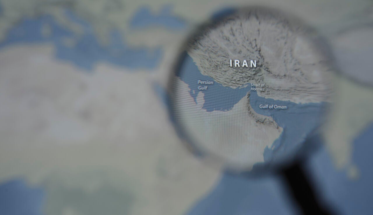 Parlamentarios de Ir&aacute;n proponen imponer el pago de tasas a los buques que pasen por el estrecho de Ormuz