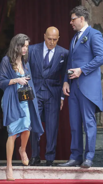 Marta López, Kiko Matamoros y su hijo Diego en la boda de Irene Matamoros Marta López, Kiko Matamoros y su hijo Diego en la boda de Irene Matamoros