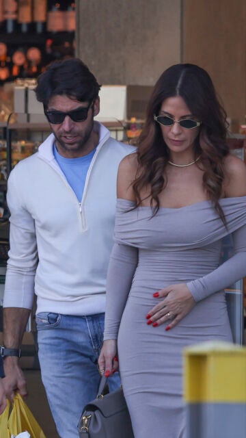 Cayetano Rivera y Tamara Gorro