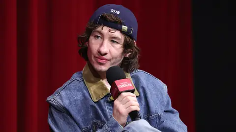 Barry Keoghan durante una entrevista Barry Keoghan durante una entrevista