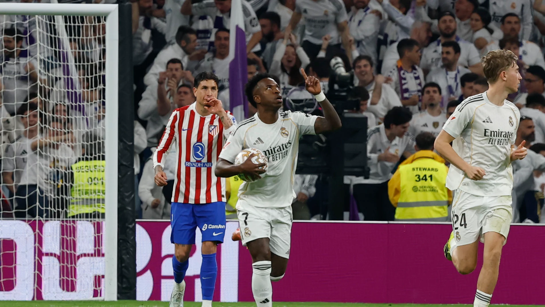 Vinícius celebra un gol ante el Atlético de Madrid Vinícius celebra un gol ante el Atlético de Madrid