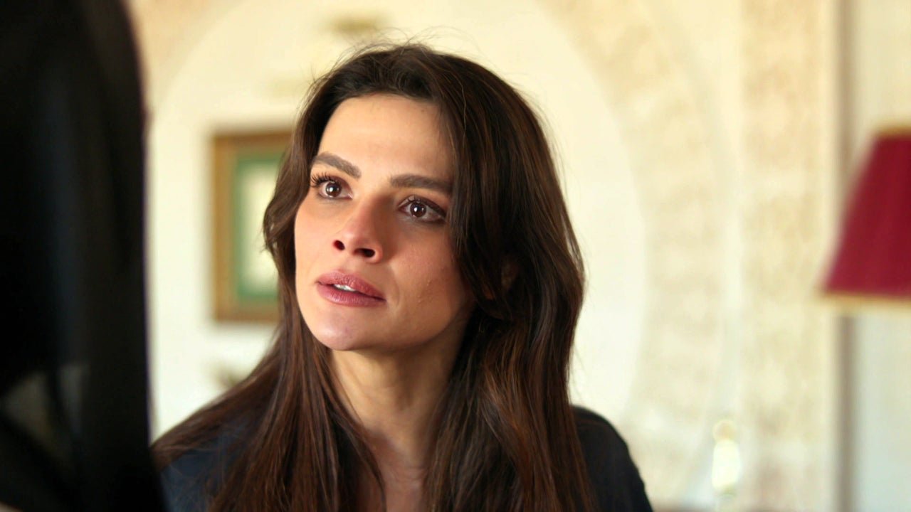 el mensaje de Sadakat tras destrozar toda la ropa de Alya