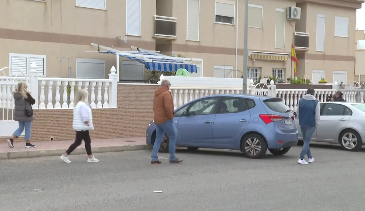 Los vecinos del padre que asesinó a su hija en Torrevieja