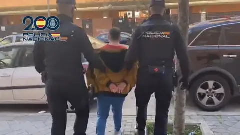 Una alerta de suicidio de una niña en TikTok permite localizar en 24 horas a un ciberacosador sexual en Madrid Una alerta de suicidio de una niña en TikTok permite localizar en 24 horas a un ciberacosador sexual en Madrid