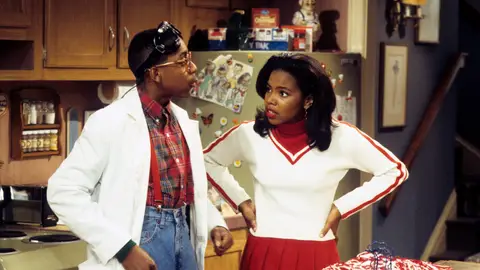Jaleel White como Steve Urkel y Kellie Williams como Laura Winslow en Cosas de casa Jaleel White como Steve Urkel y Kellie Williams como Laura Winslow en Cosas de casa