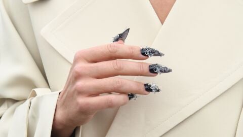 Uñas primaverales diseño 3D