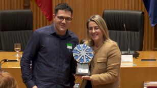 Atresmedia recibe el Premio Amigo del Autismo