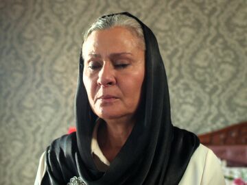  &ldquo;&iquest;Es amor o es odio?&rdquo;: Cihan sospecha que su madre nunca olvid&oacute; a Ecmel