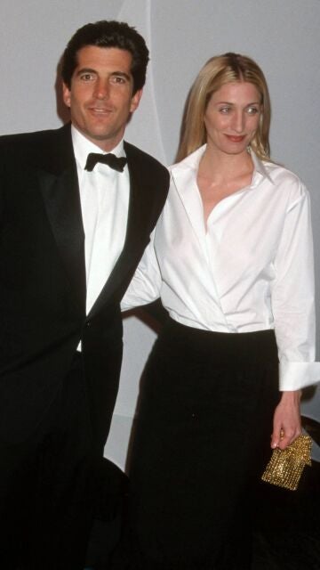 JFK Jr. y Carolyn Bessette