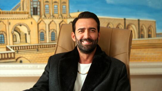 &iexcl;Guerra de egos! Demir compra el hospital y contrata a Alya para provocar a Cihan