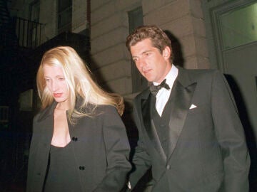 John F. Kennedy Jr. y Carolyn Bessette