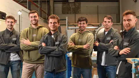 El equipo encargado del proyecto El equipo encargado del proyecto