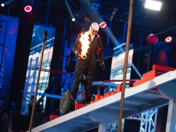 El valor de Willy B&aacute;rcenas en el segway con fuego en El Desaf&iacute;o: &ldquo;Ha sido incre&iacute;ble&rdquo;