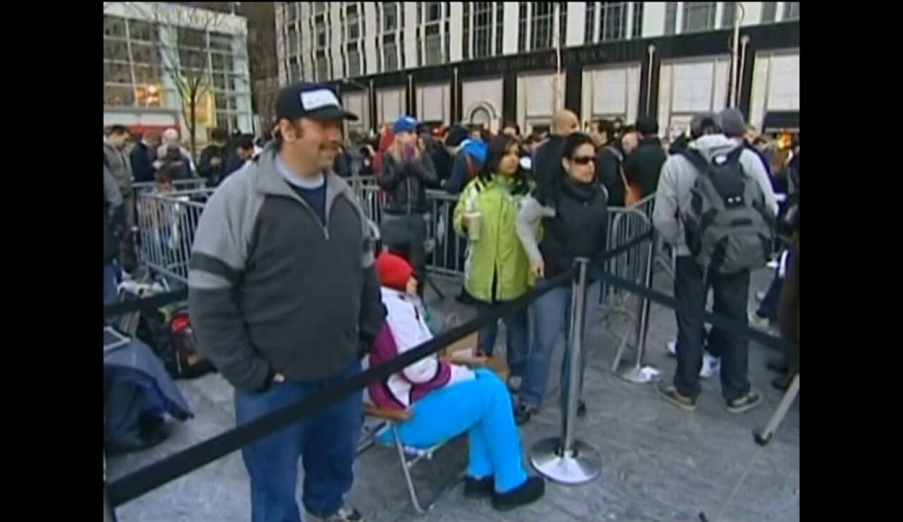 Sale a la venta el primer iPad en EEUU