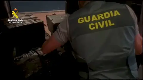 Desarticulado el clan del "Risitas" con la detención de 20 personas por tráfico internacional de cocaína Desarticulado el clan del "Risitas" con la detención de 20 personas por tráfico internacional de cocaína