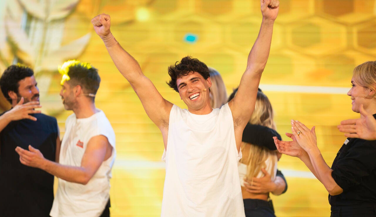 Daniel Illescas coronado como ganador y un premio compartido en la Gran Final de El Desaf&iacute;o