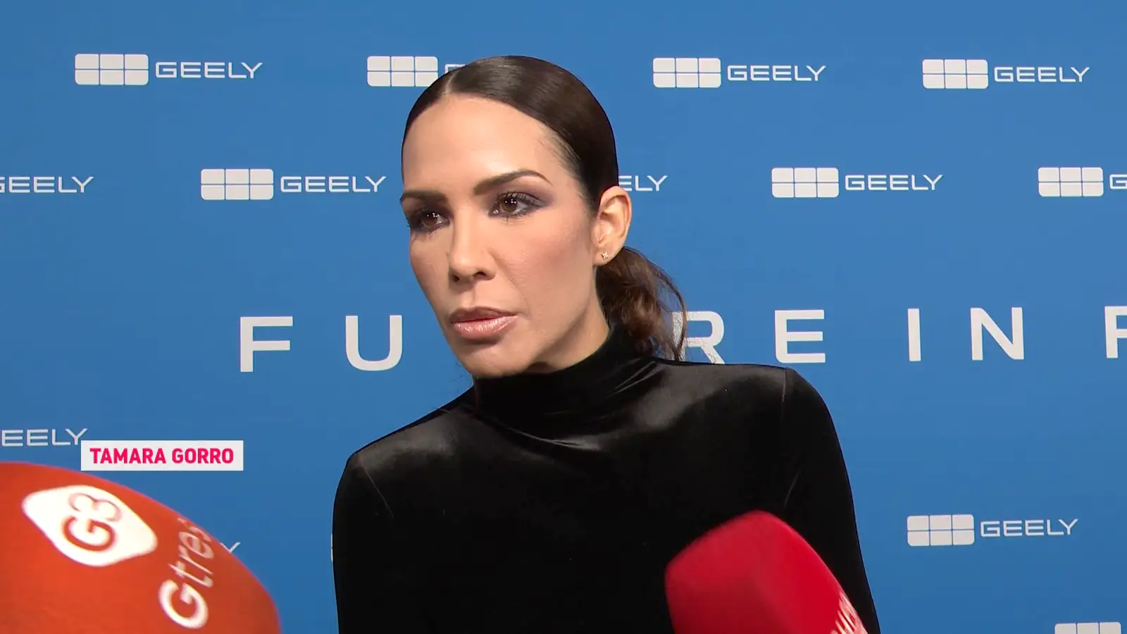 Tamara Gorro y Blanca Romero, unidas por Cayetano Rivera: