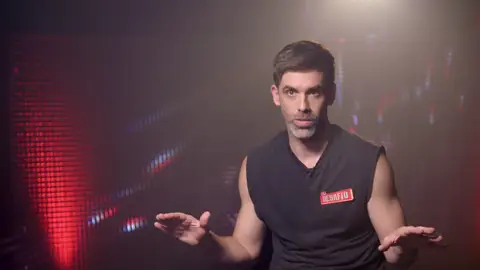 José Yélamo: “¿Os pensáis que yo soy un superhéroe?” José Yélamo: “¿Os pensáis que yo soy un superhéroe?”