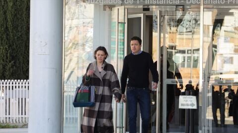 Errej&oacute;n sale de los juzgados