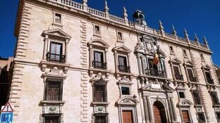 Confirman tres a&ntilde;os de c&aacute;rcel por arrancar un trozo de oreja a otro de un mordisco en una pelea en Ronda (M&aacute;laga)