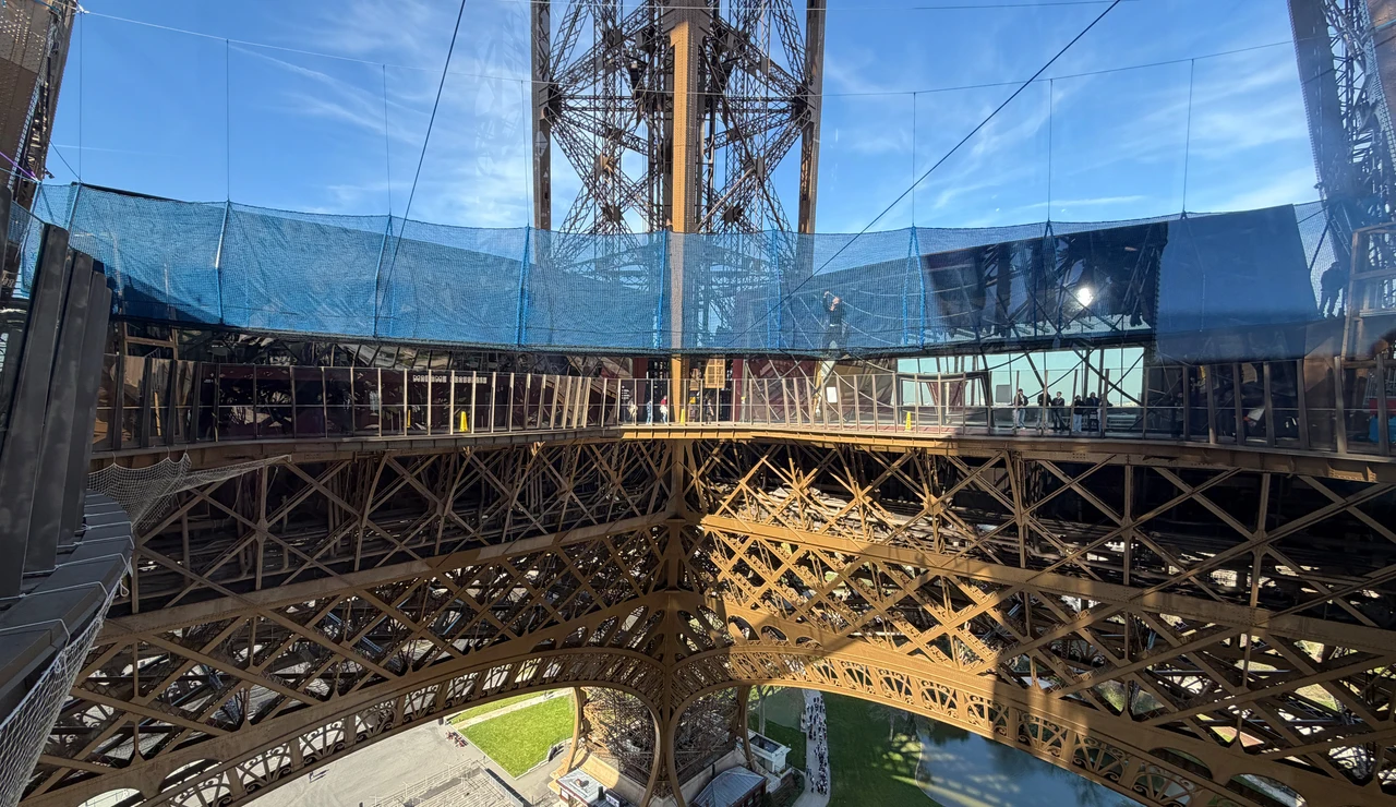 Pasarela de la Torre Eiffel de París
