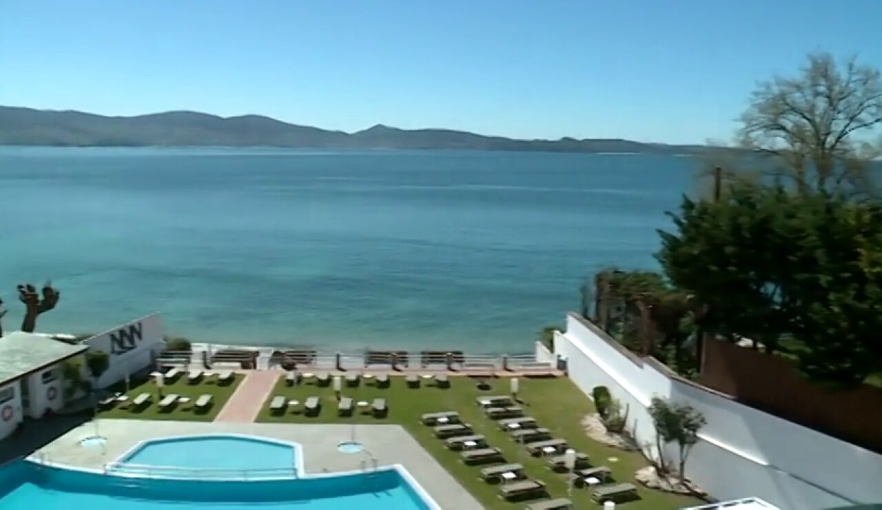 Seguro de sol para evitar riesgos: si llueve te regalamos otro d&iacute;a