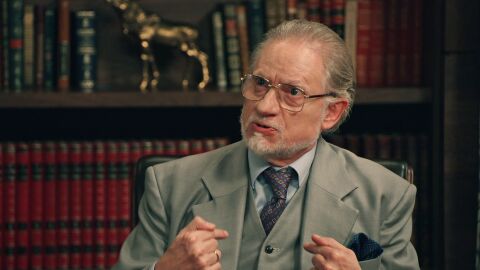 Dami&aacute;n se derrumba ante el art&iacute;culo de Gabriel