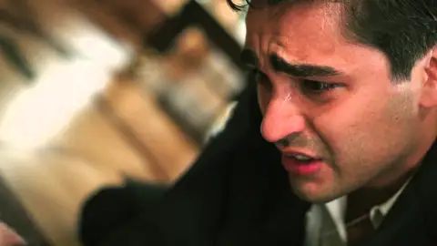 “Estoy aquí contigo”: Ferit rescata a Seyran y los médicos confirman que va a salvarse Ferit