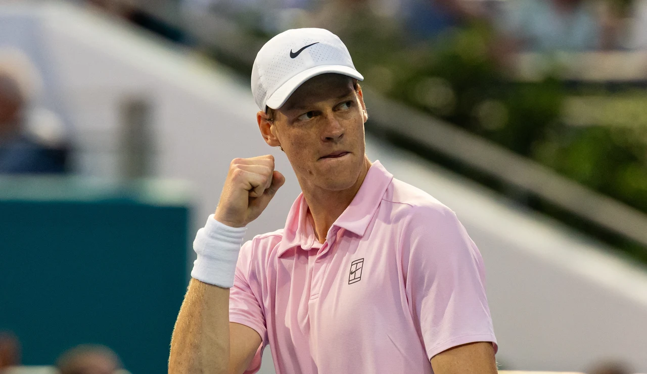 El italiano Jannik Sinner, victorioso en Miami
