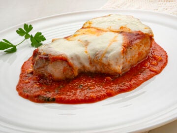 Chuleta de cerdo a la pizzaoila 