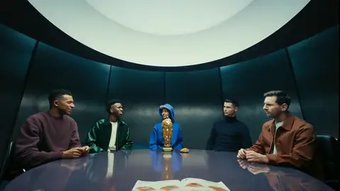 Vinícius y Mbappé se sientan con Messi y Cristiano Vinícius y Mbappé se sientan con Messi y Cristiano