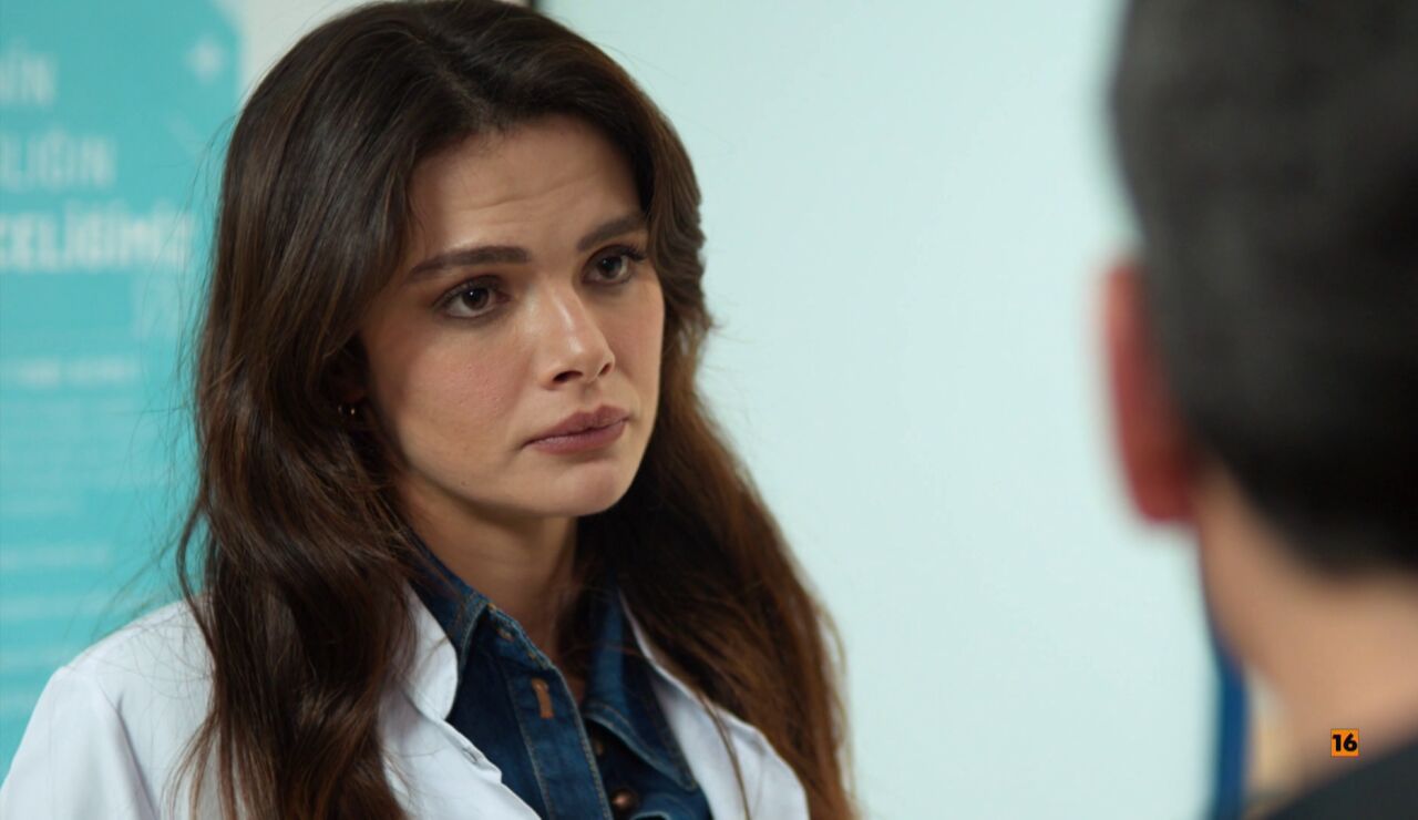 Una amante, un beb&eacute; en duda y una familia a punto de estallar