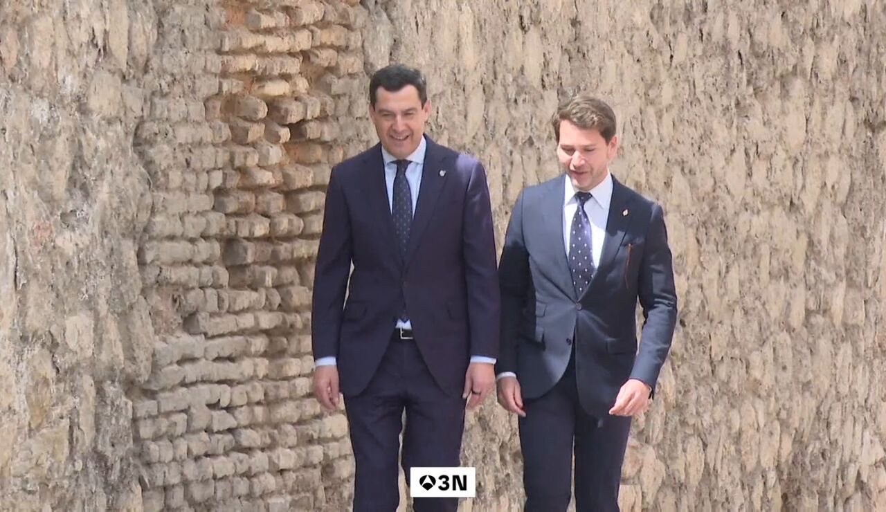 Arrestado en Cabra tras increpar a Juanma Moreno y encararse con la Polic&iacute;a en plena visita