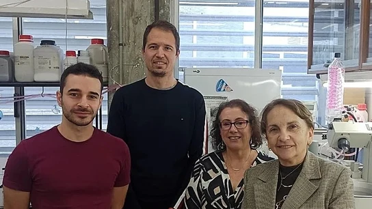 Los investigadores que han desarrollado la nanocápsula Los investigadores que han desarrollado la nanocápsula