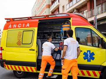 Imagen de una ambulancia en Valencia 