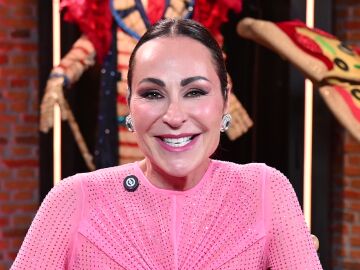 Ana Mil&aacute;n se rinde ante el nuevo equipo de Mask Singer: "Mis compa&ntilde;eros son una maravilla"