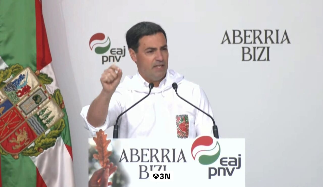 Pradales pide al Gobierno trasladar el 'Guernica' a Euskadi: "Sacaron a Franco de su tumba y no pueden traer un cuadro"