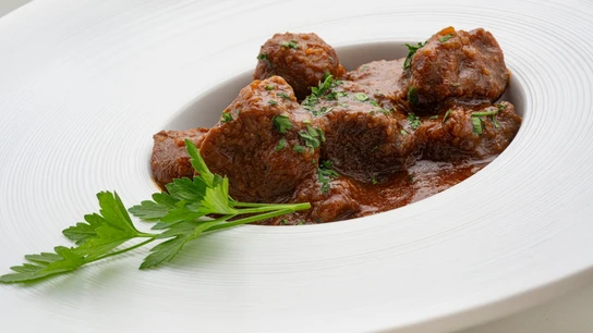 Goulash de carrilleras Goulash de carrilleras